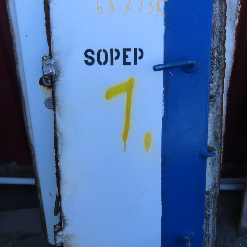 01. Stål /alu x135 cm lysåpning