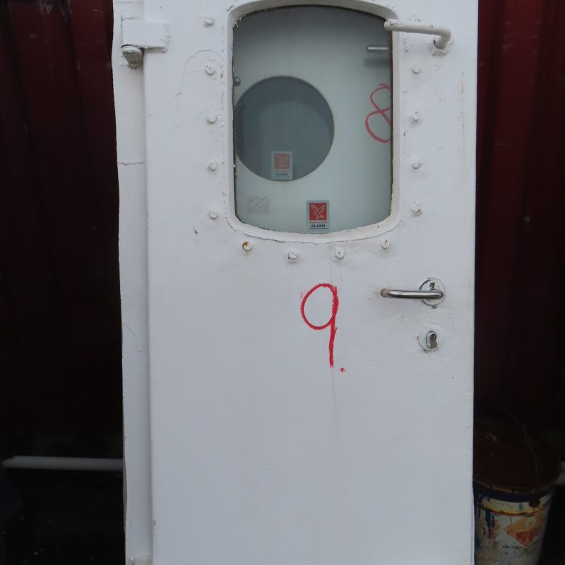 09. alu/alu   66x166 cm lysåpning