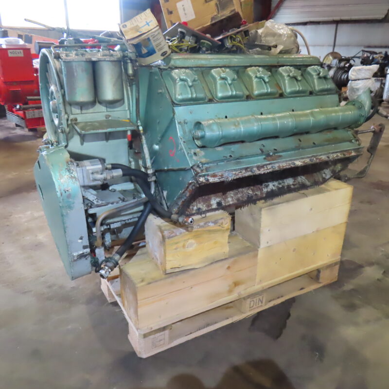 02. Deutz v-8  m/kobling (Trælen)