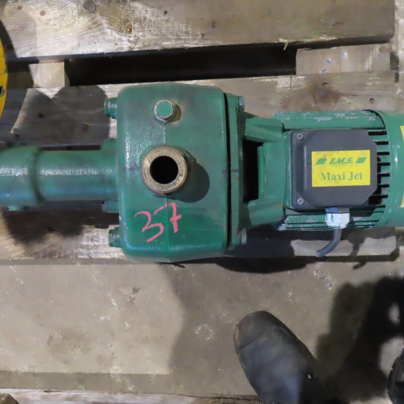 37.Maxi jet 1,5″-1″