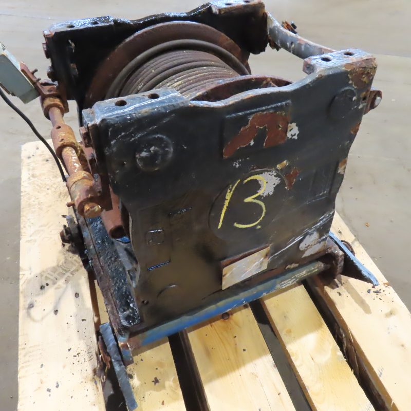 13.      2600 kg,  -09/2004