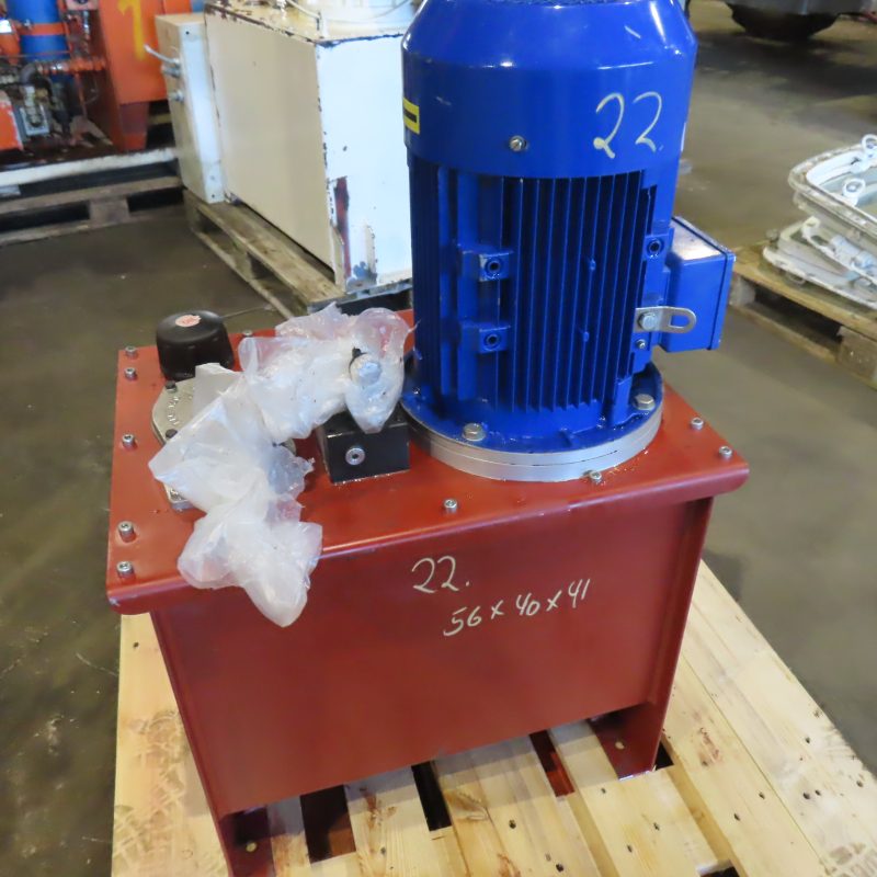 22.  5,5kw 220 -480 v  ,91 liter